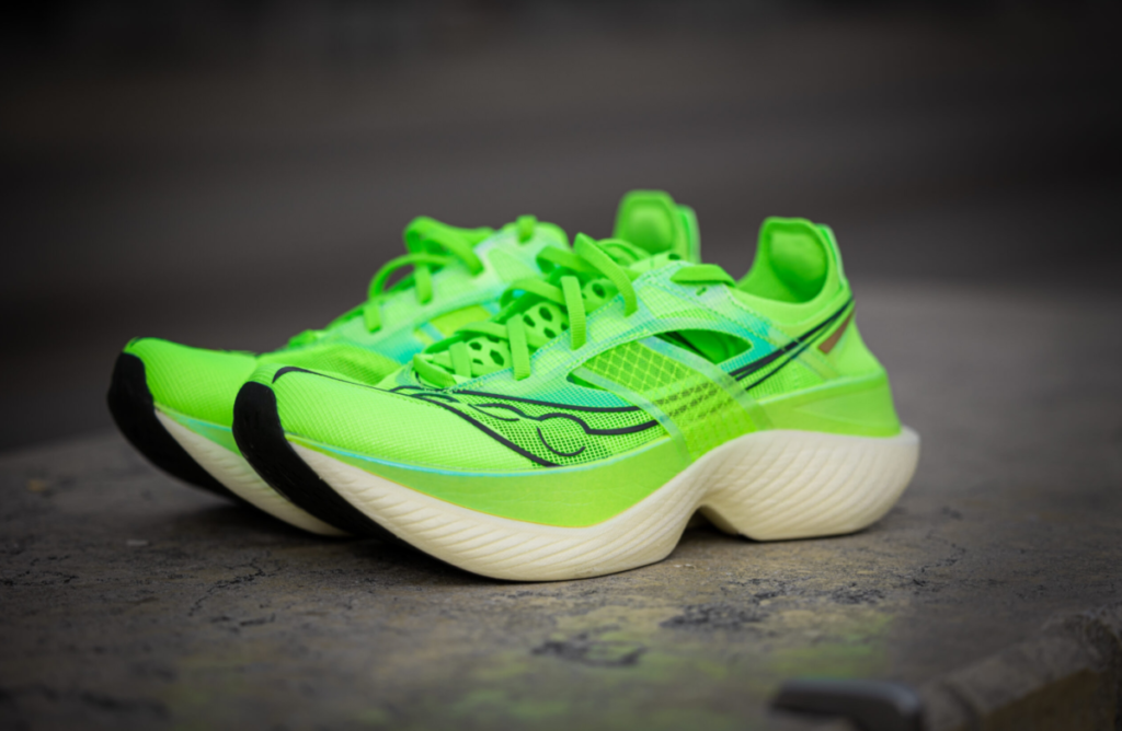 Pourquoi courir en chaussures "Carbone" peut ruiner votre Hyrox Pourquoi courir en chaussures Carbone peut ruiner votre Hyrox